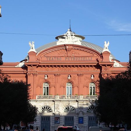 Al Teatro Rooms Bari Luaran gambar