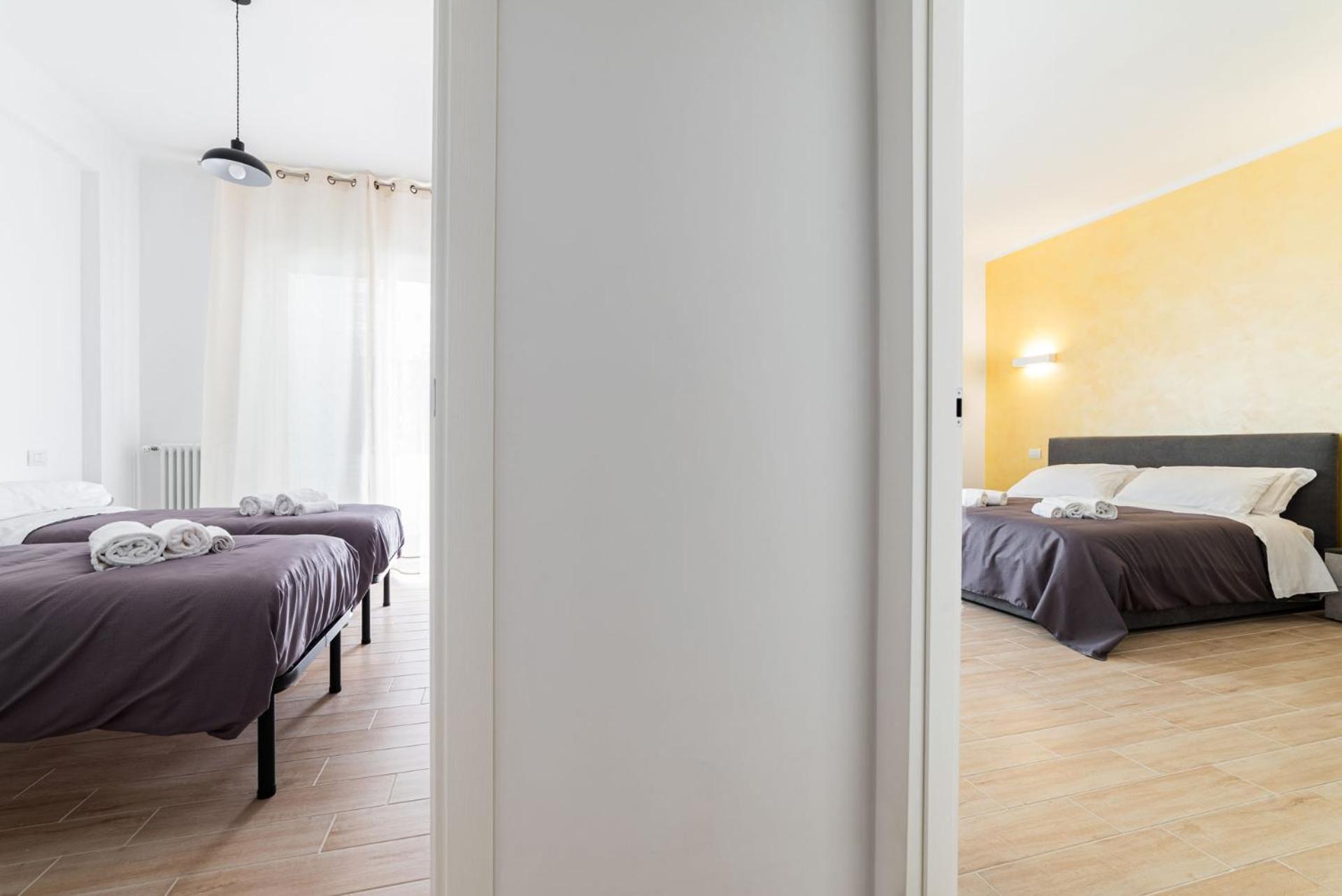 Al Teatro Rooms Bari Luaran gambar