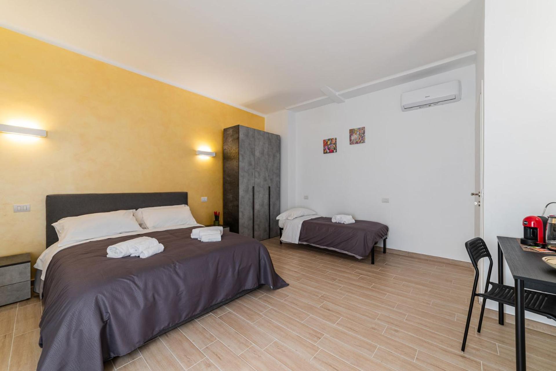 Al Teatro Rooms Bari Luaran gambar