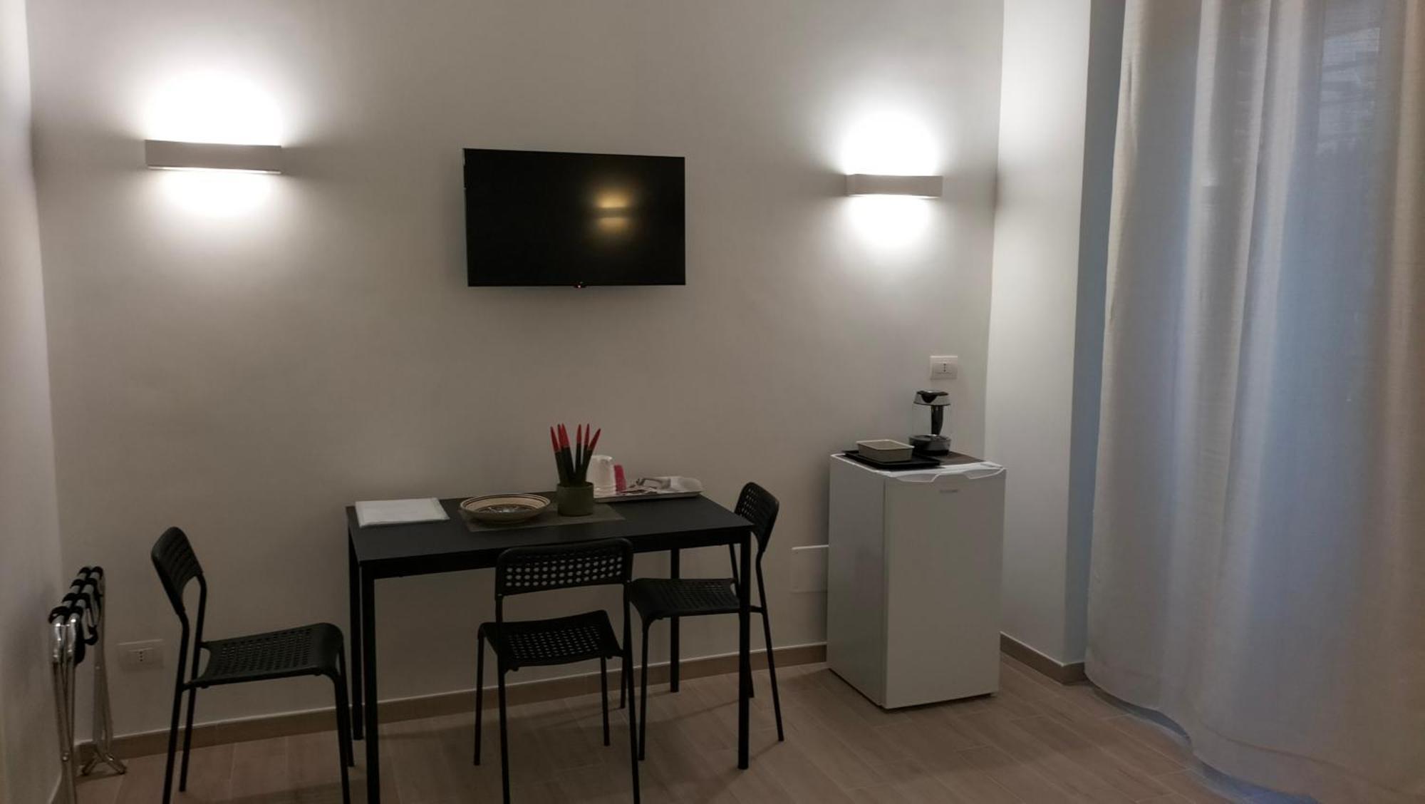 Al Teatro Rooms Bari Luaran gambar